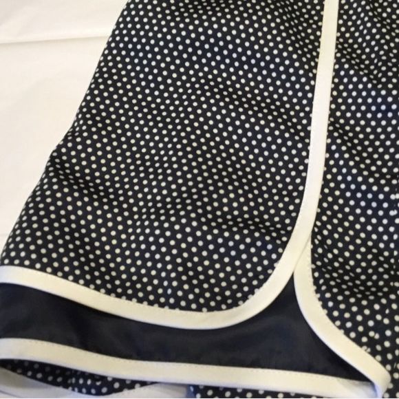 Tommy Pipe Trim Polka Dotted Casual walking shorts - Picture 5 of 7